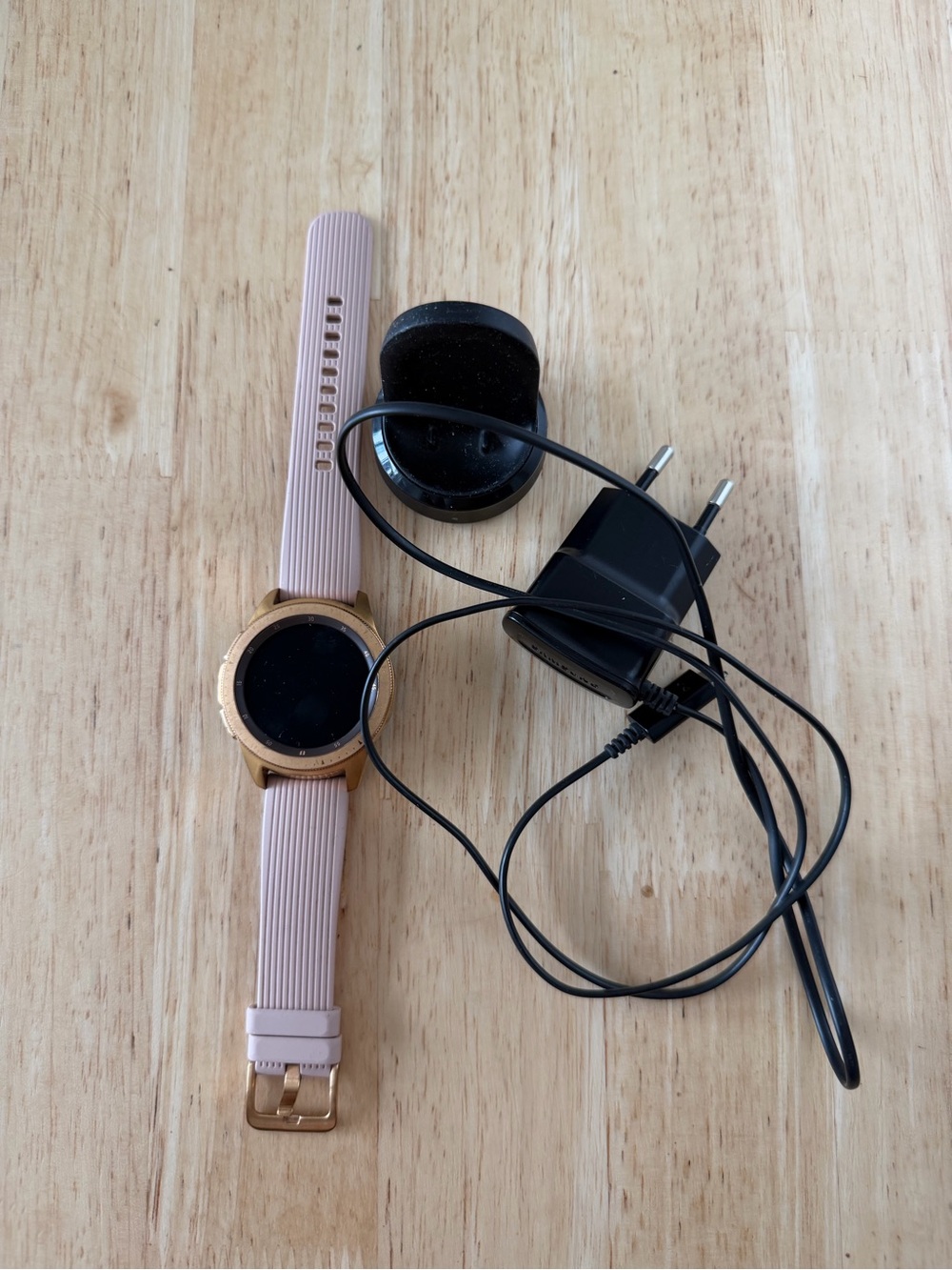 Samsung Galaxy Smartwatch with Charger - EU cable included only